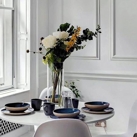 Welcome London - Stay At The Piazza! Экстерьер фото
